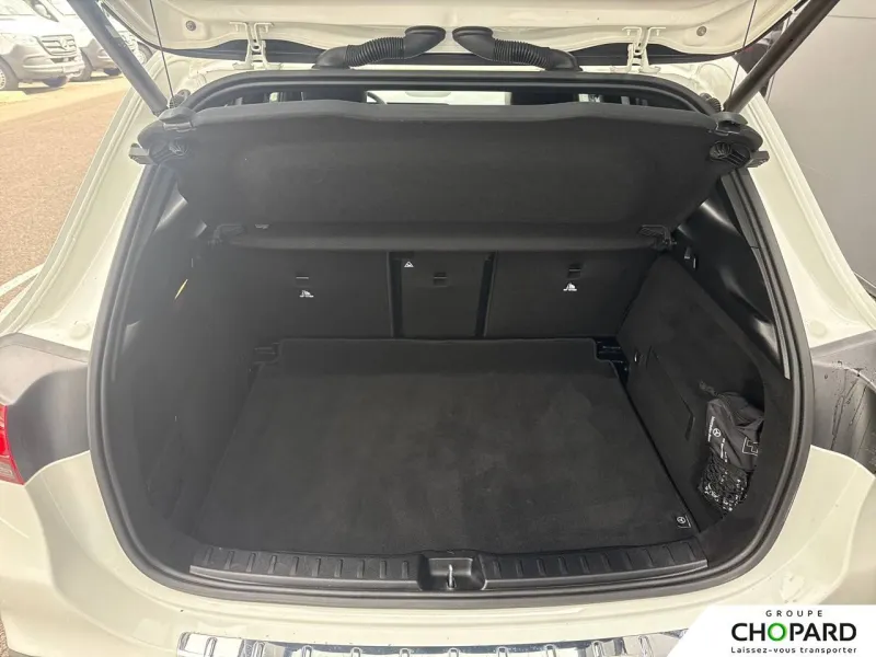 Image secondaire du véhicule 9