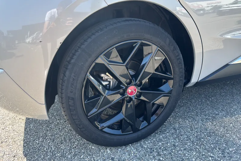 Image secondaire du véhicule 16