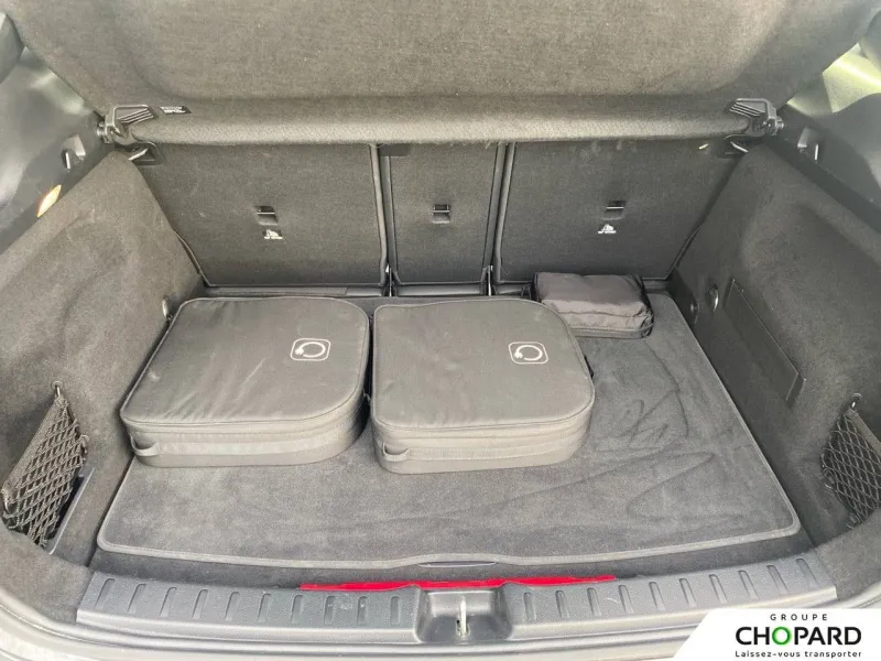 Image secondaire du véhicule 9