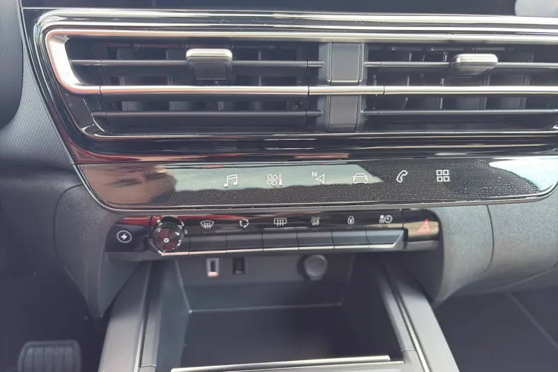 Image secondaire du véhicule 19