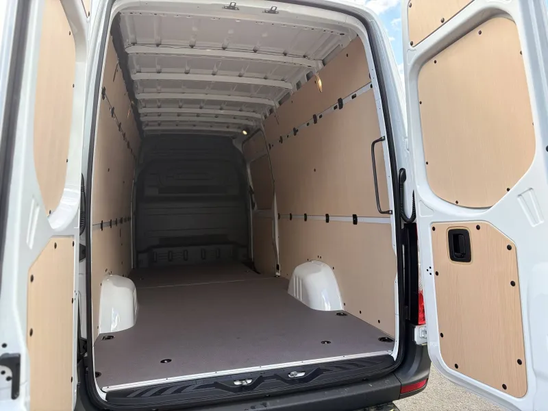 Image secondaire du véhicule 6