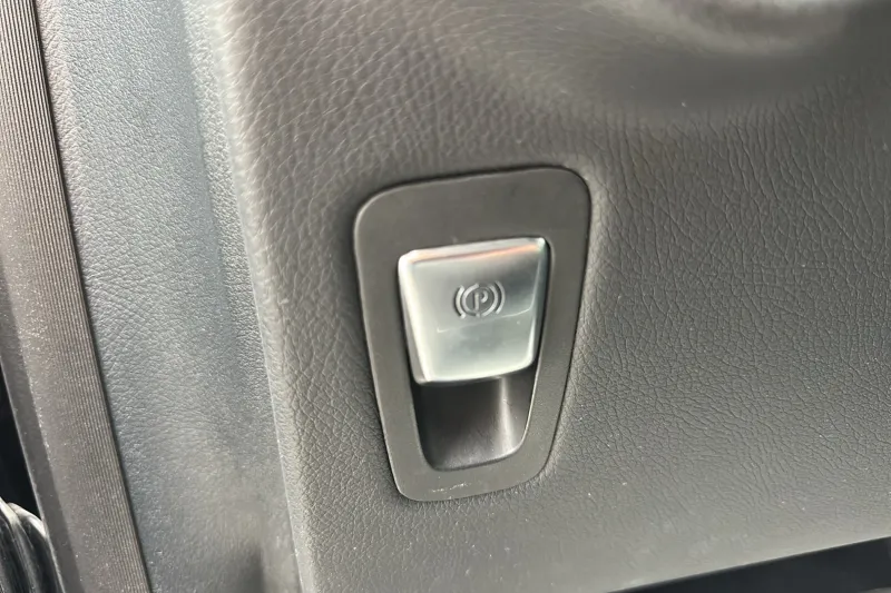 Image secondaire du véhicule 19