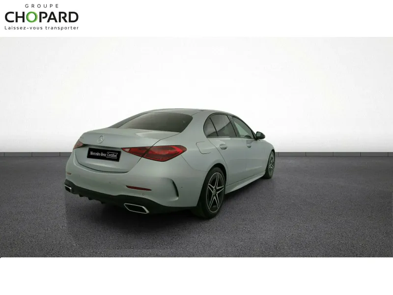 Image secondaire du véhicule 9