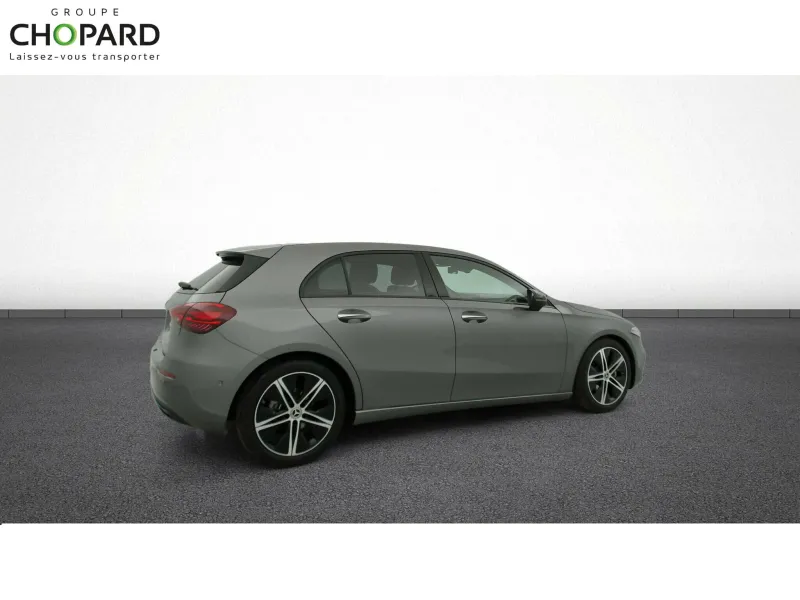 Image secondaire du véhicule 10