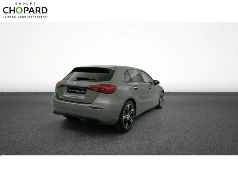 Image secondaire du véhicule 9