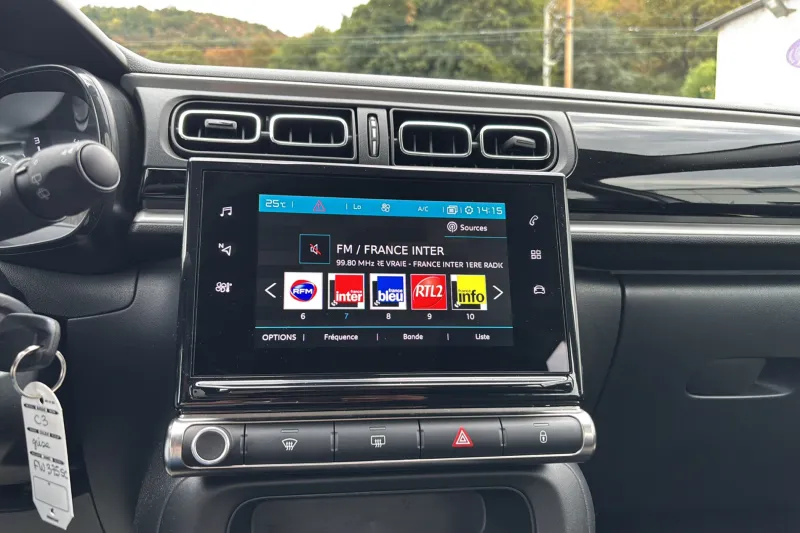 Image secondaire du véhicule 23