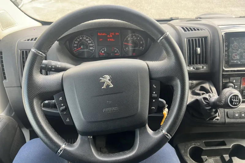 Image secondaire du véhicule 19