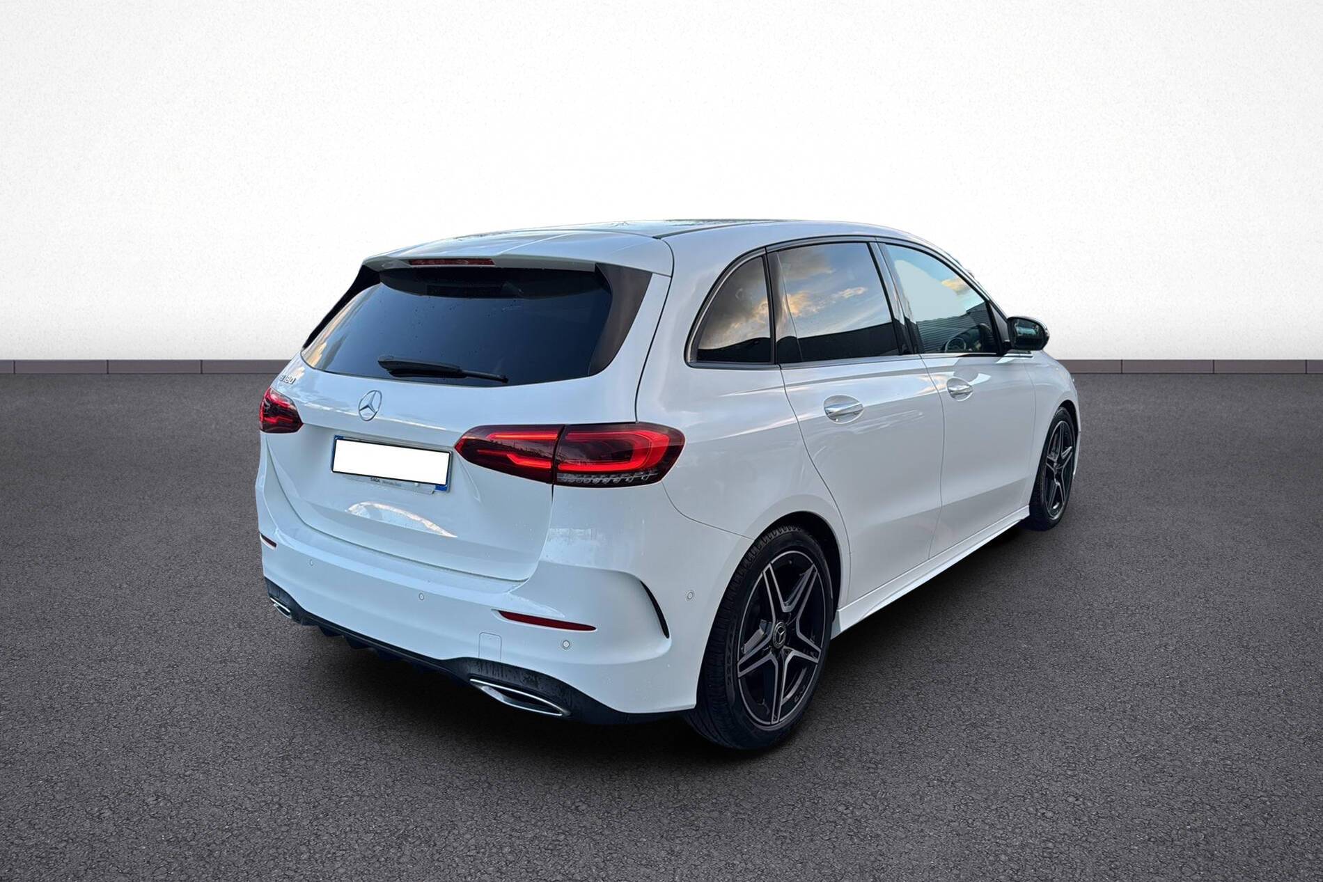 Image secondaire du véhicule 7