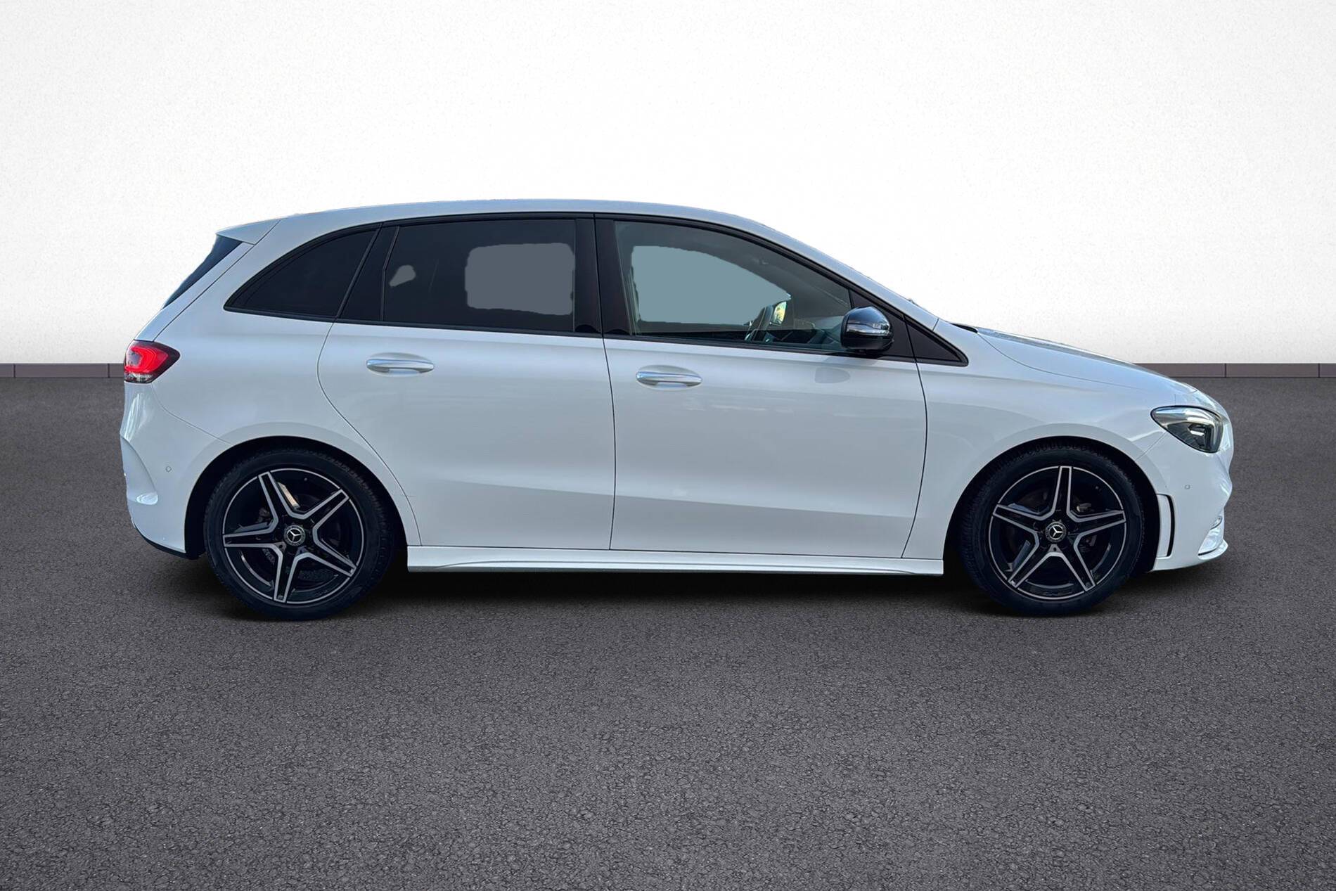 Image secondaire du véhicule 8