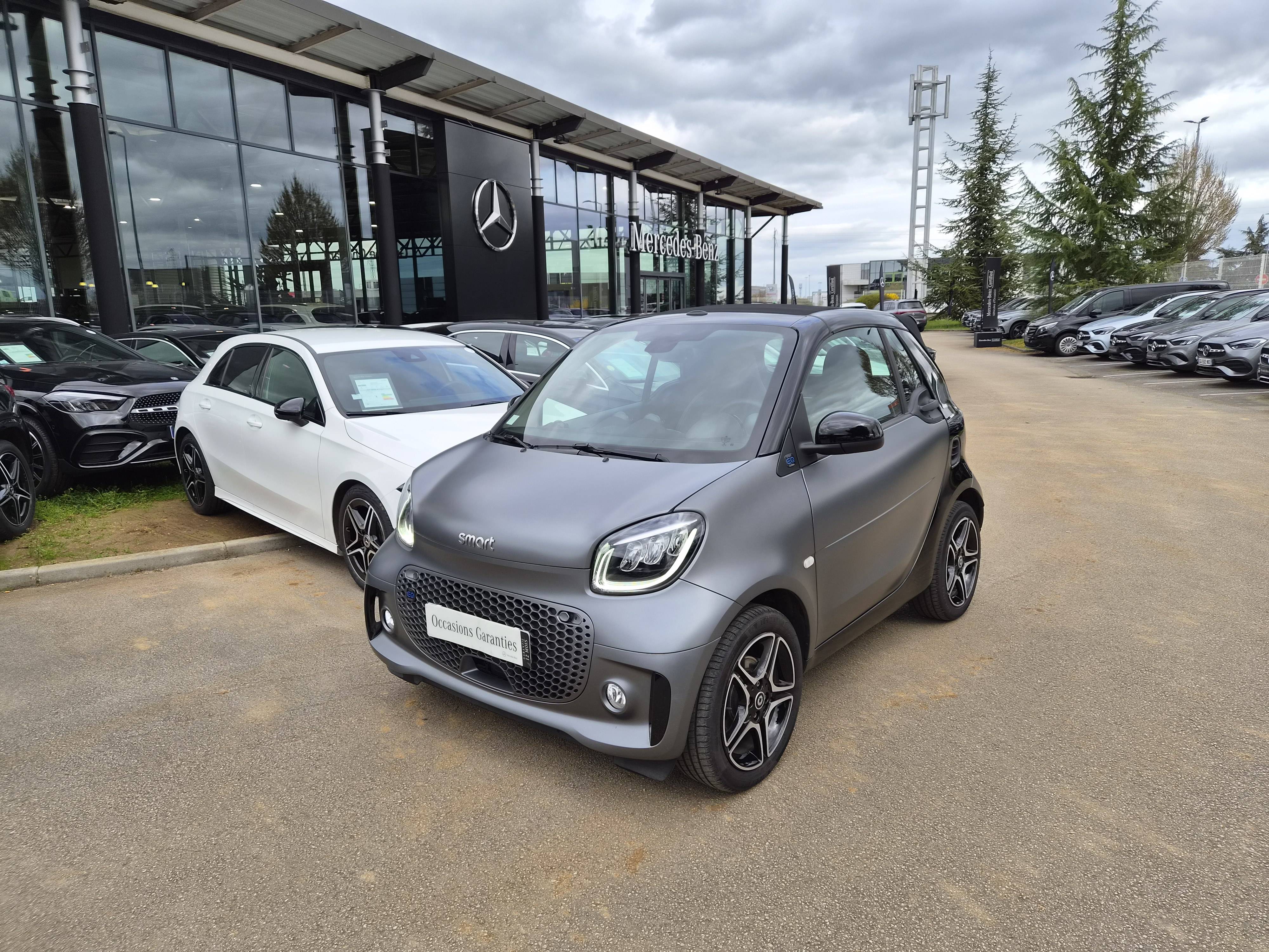 Smart-FORTWO CABRIO EQ-d'occasion chez Smart Dijon