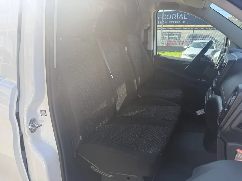 Image secondaire du véhicule 13