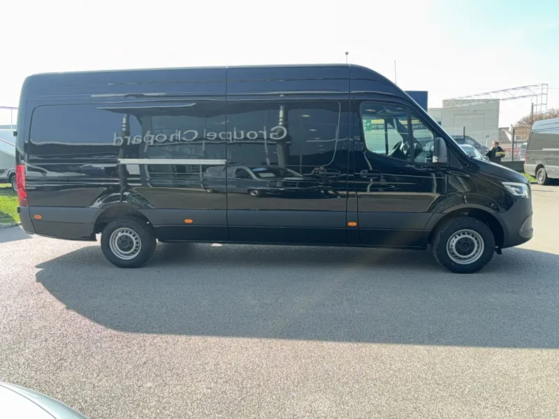 Image secondaire du véhicule 10