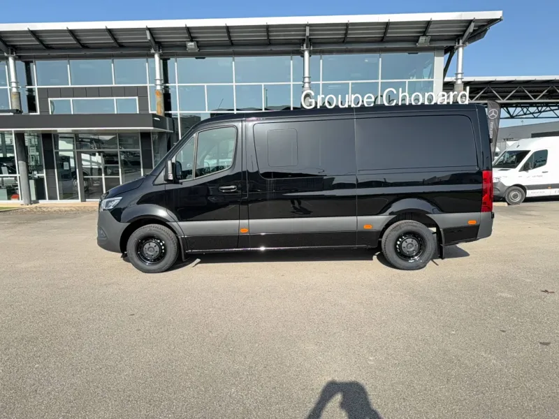 Image secondaire du véhicule 10