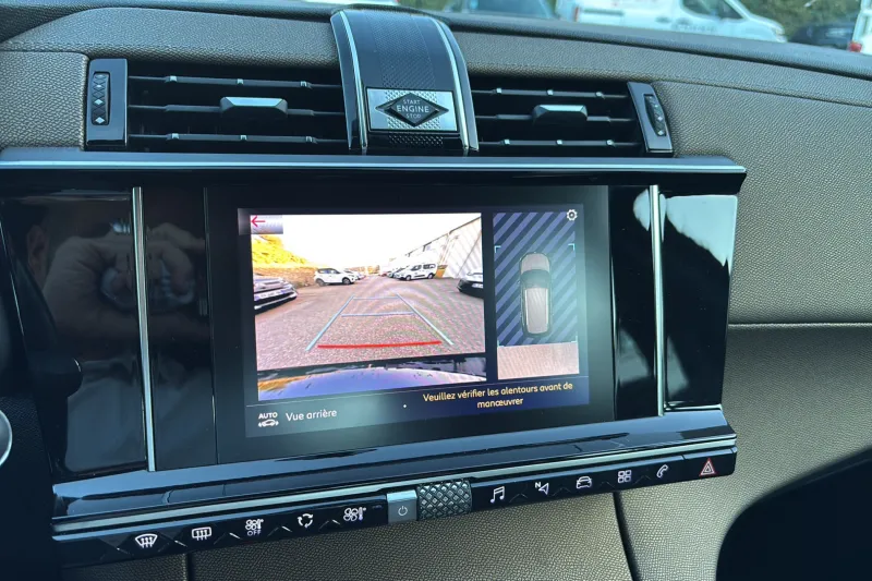 Image secondaire du véhicule 24