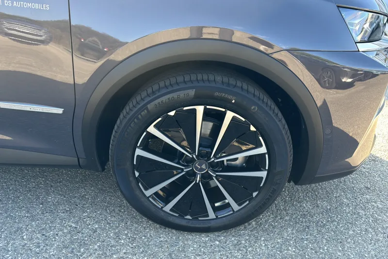 Image secondaire du véhicule 15