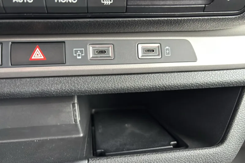 Image secondaire du véhicule 23