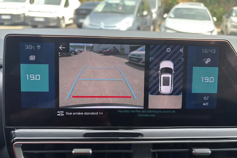 Image secondaire du véhicule 29