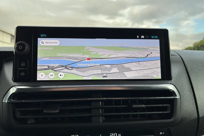 Image secondaire du véhicule 24