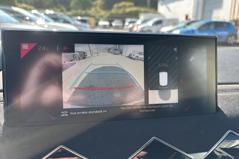 Image secondaire du véhicule 22