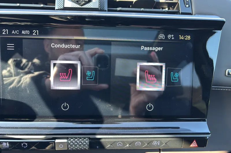 Image secondaire du véhicule 22