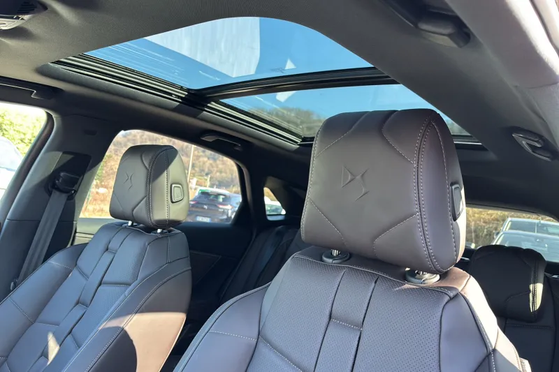 Image secondaire du véhicule 28