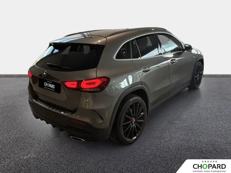 Image secondaire du véhicule 4