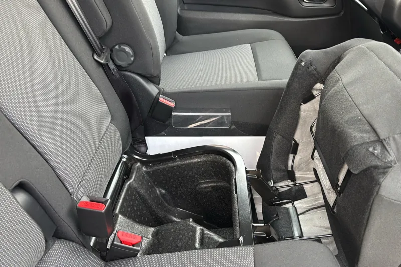 Image secondaire du véhicule 37