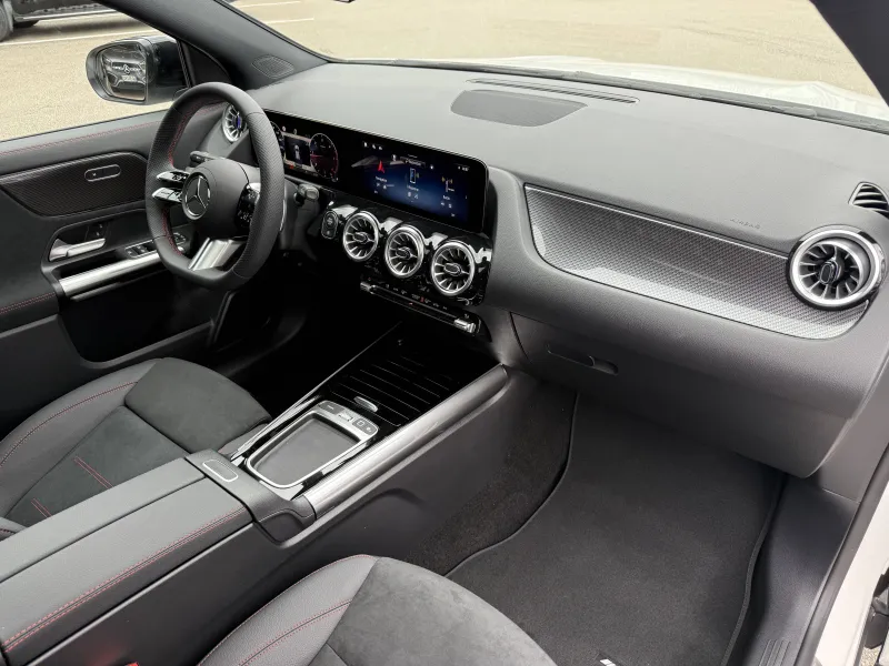 Image secondaire du véhicule 18