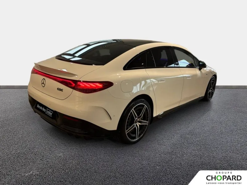 Image secondaire du véhicule 4