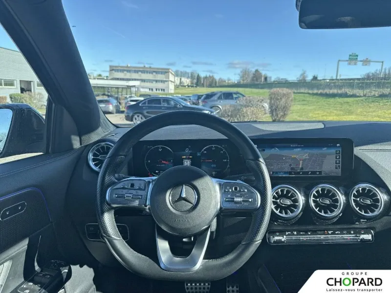 Image secondaire du véhicule 4