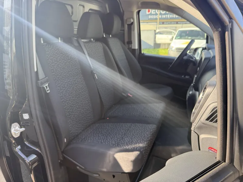 Image secondaire du véhicule 12