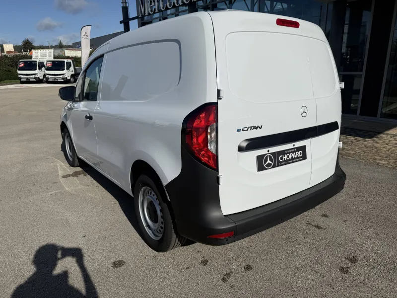 Image secondaire du véhicule 8