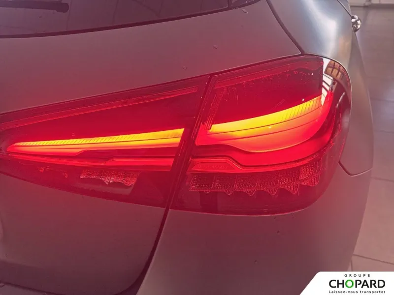 Image secondaire du véhicule 10