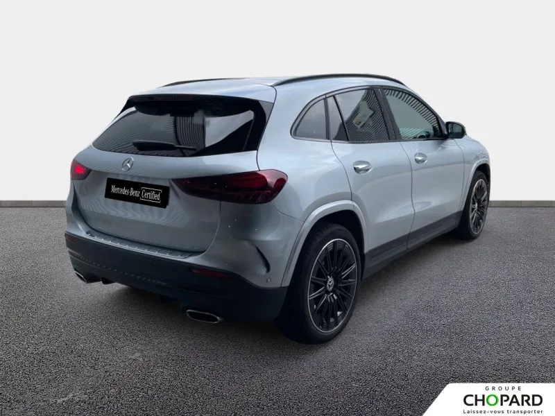 Image secondaire du véhicule 4