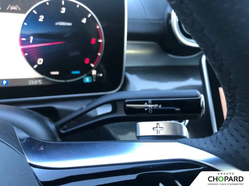 Image secondaire du véhicule 24