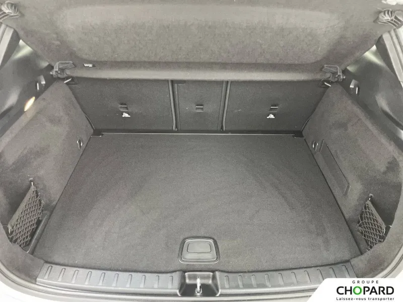 Image secondaire du véhicule 9