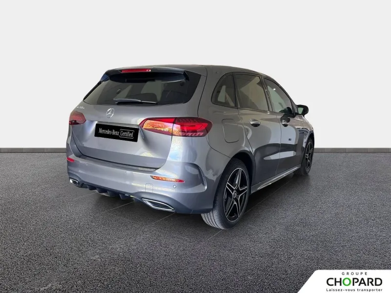 Image secondaire du véhicule 4