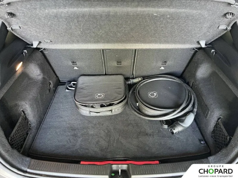 Image secondaire du véhicule 9