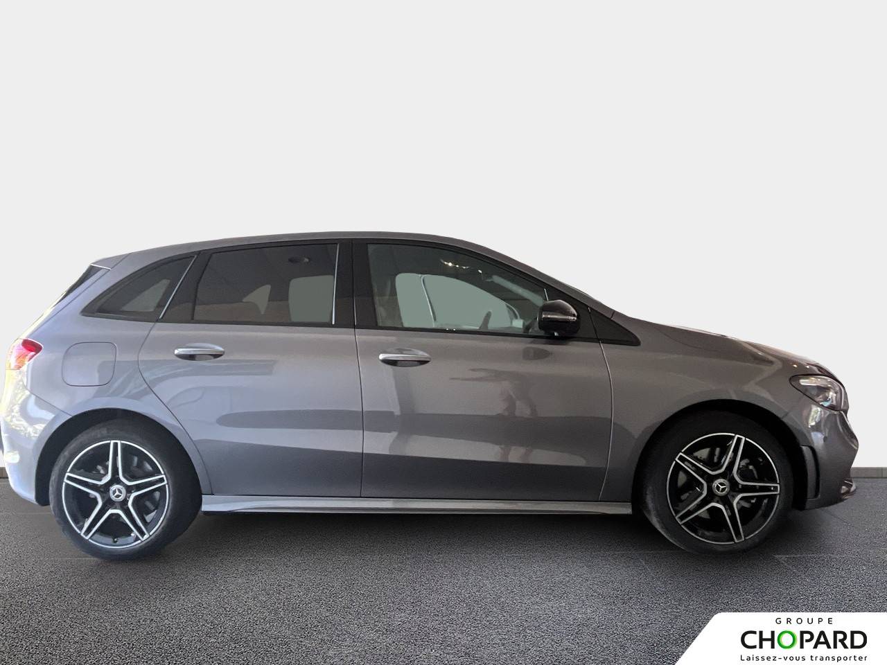 Image secondaire du véhicule 10