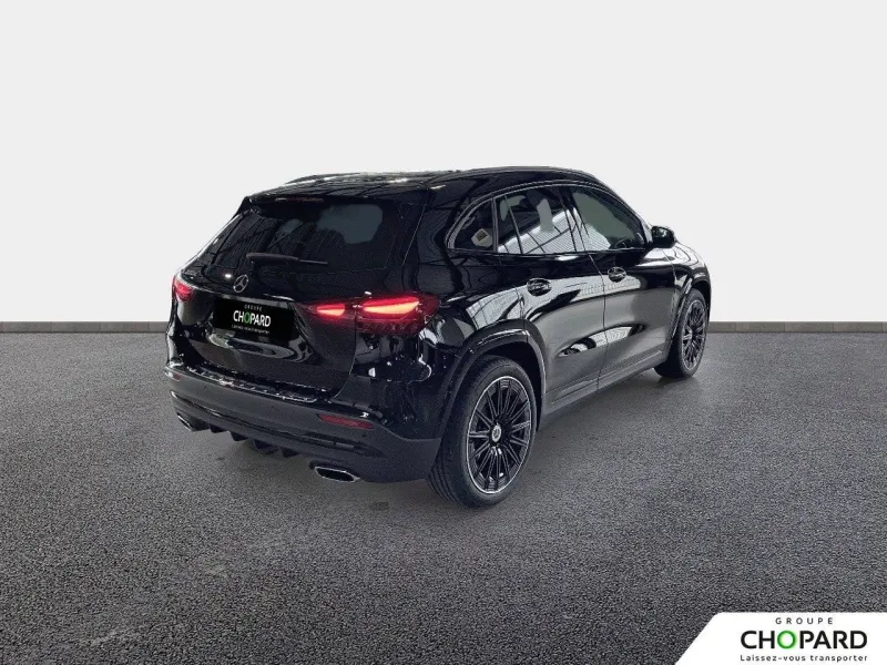 Image secondaire du véhicule 4