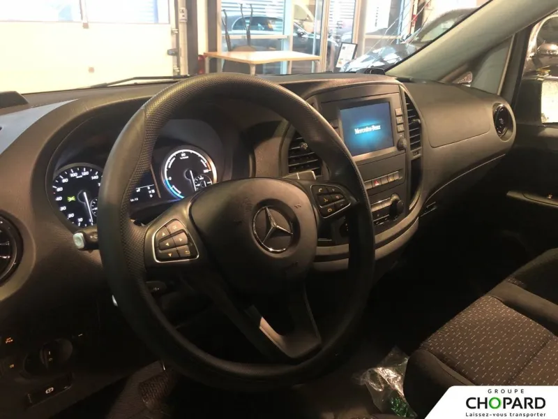 Image secondaire du véhicule 13