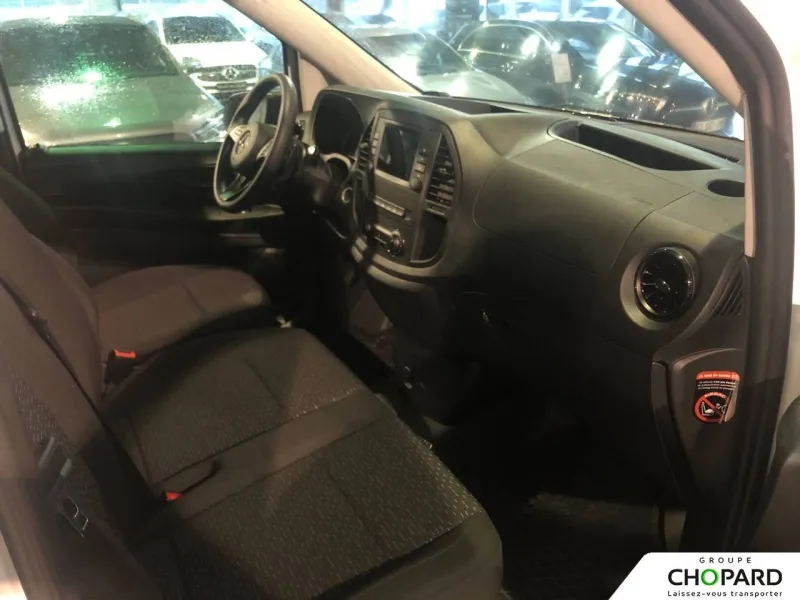 Image secondaire du véhicule 14