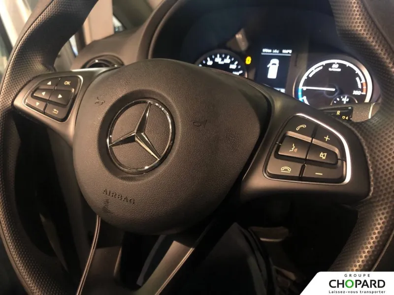 Image secondaire du véhicule 17