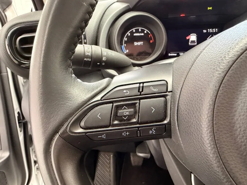 Image secondaire du véhicule 10