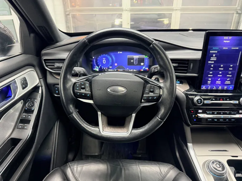 Image secondaire du véhicule 10