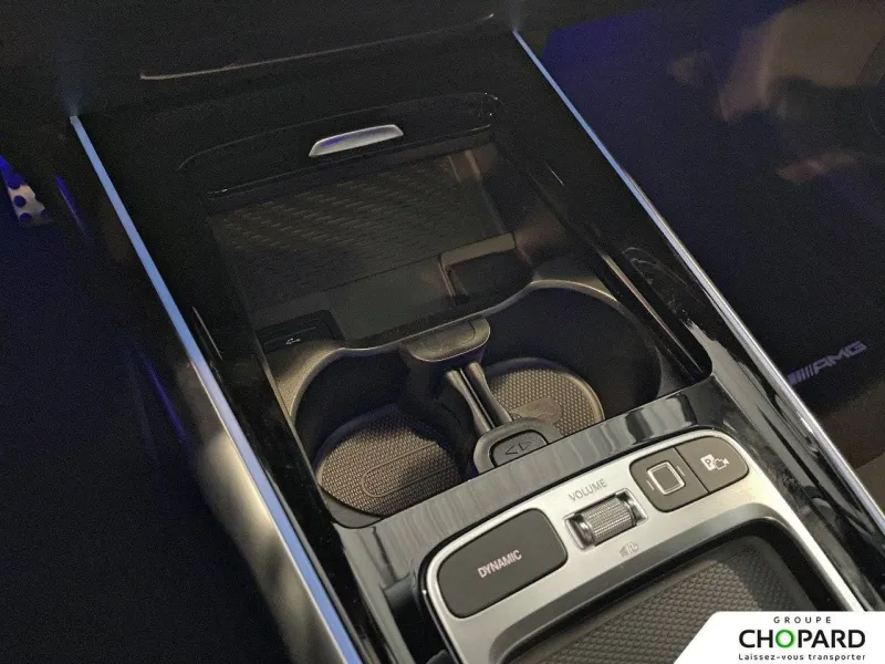 Image secondaire du véhicule 24