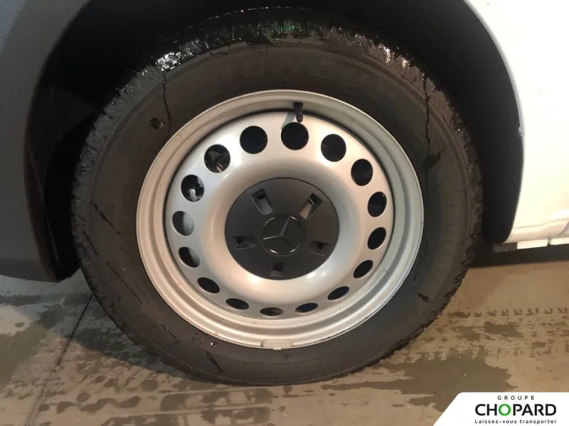 Image secondaire du véhicule 26