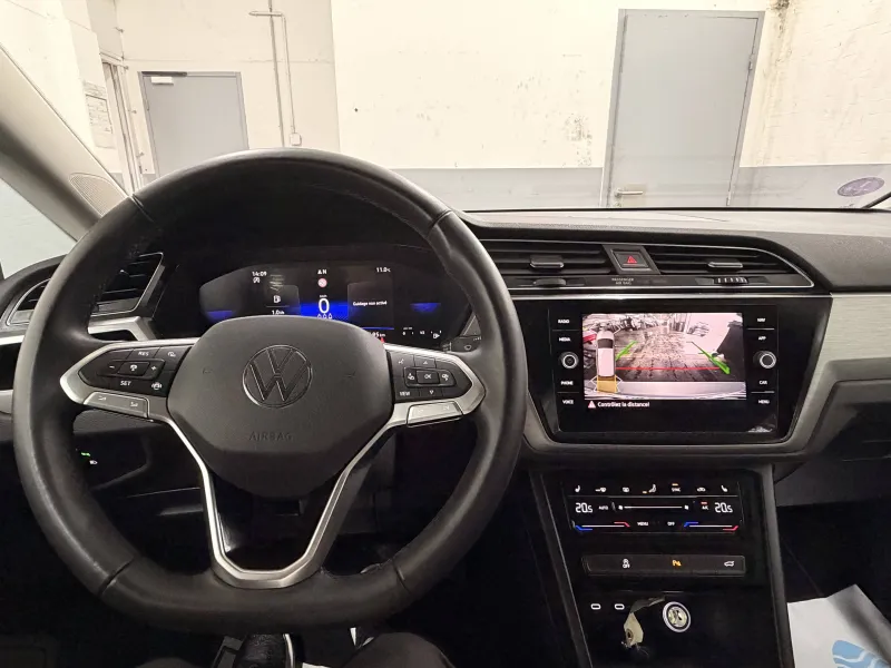 Image secondaire du véhicule 8