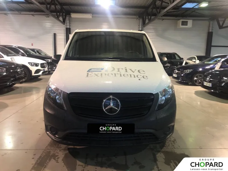 Image secondaire du véhicule 33