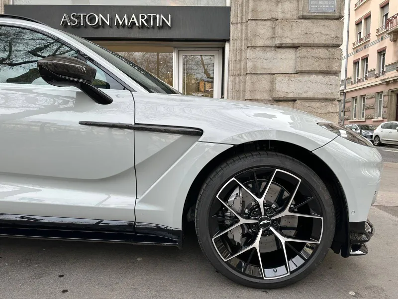 Image secondaire du véhicule 10